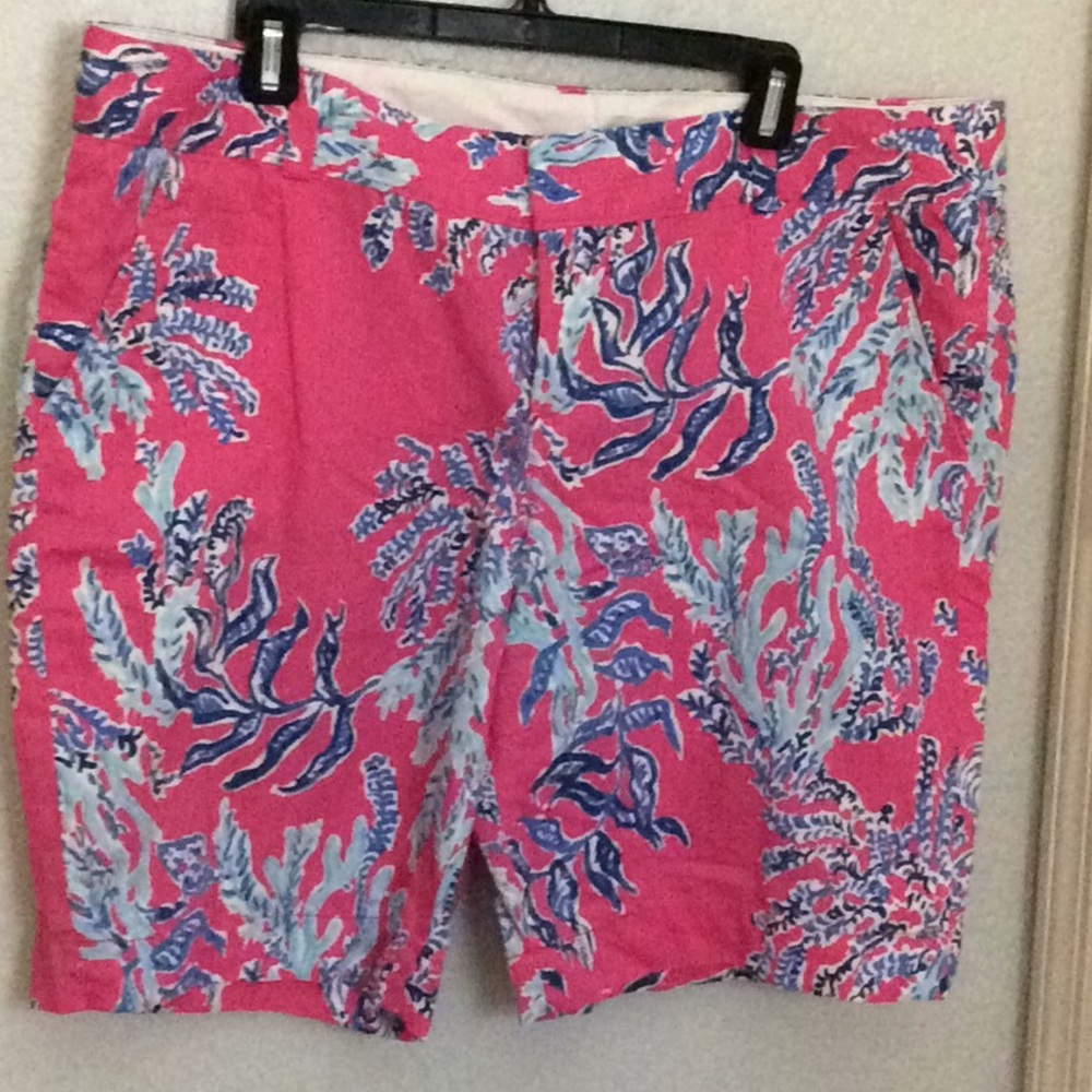 Pink and blue coral Lilly Pulitzer chipped shorts